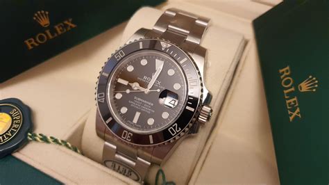 clean factory Rolex submariner